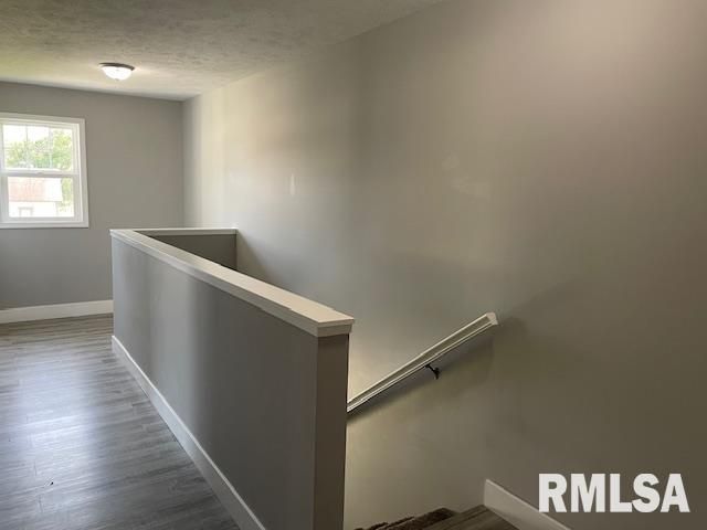 399 W MAIN Street, Williamsville, IL 62693