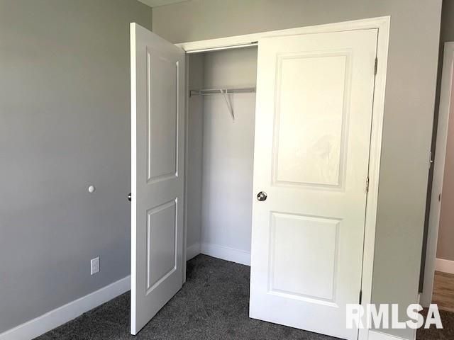 399 W MAIN Street, Williamsville, IL 62693