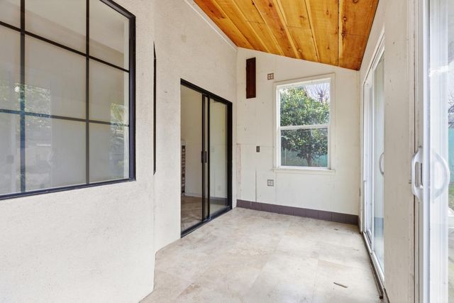 2400 Walnut Grove Way, Modesto, CA 95355