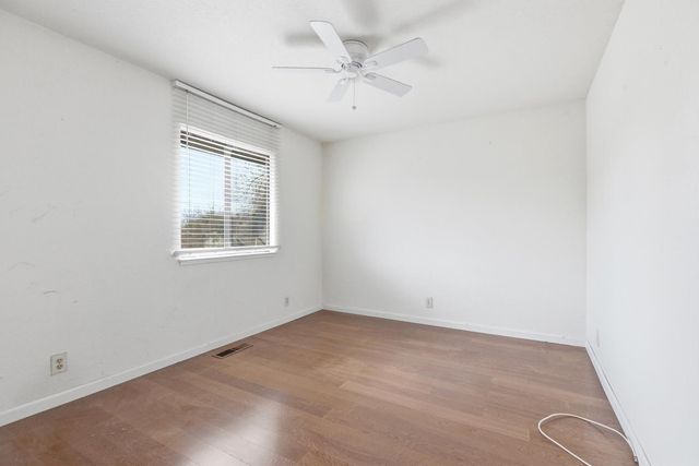 2400 Walnut Grove Way, Modesto, CA 95355