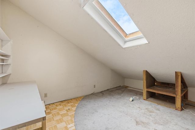 2400 Walnut Grove Way, Modesto, CA 95355