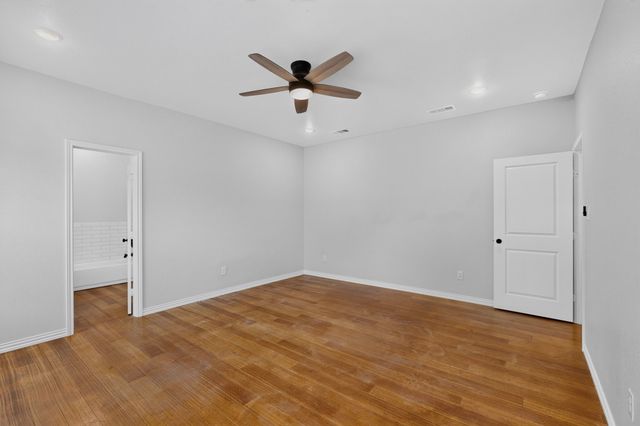 2000 Skylark Drive, Arlington, TX 76010