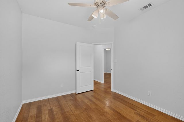 2000 Skylark Drive, Arlington, TX 76010