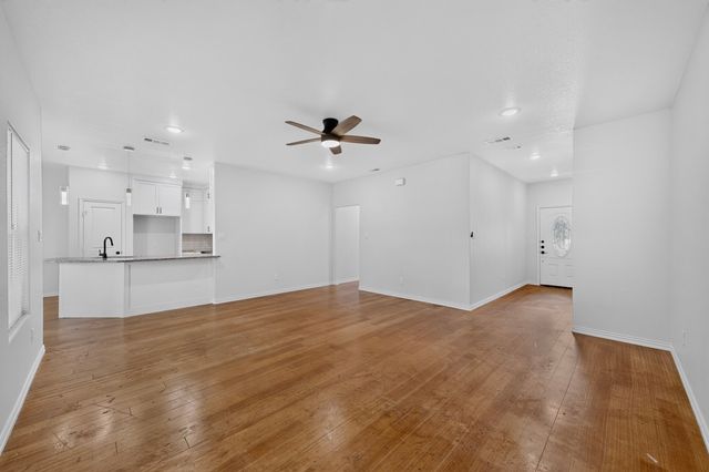 2000 Skylark Drive, Arlington, TX 76010