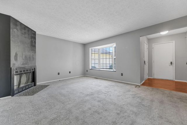 1372 Eastwick Way, Pickerington, OH 43147