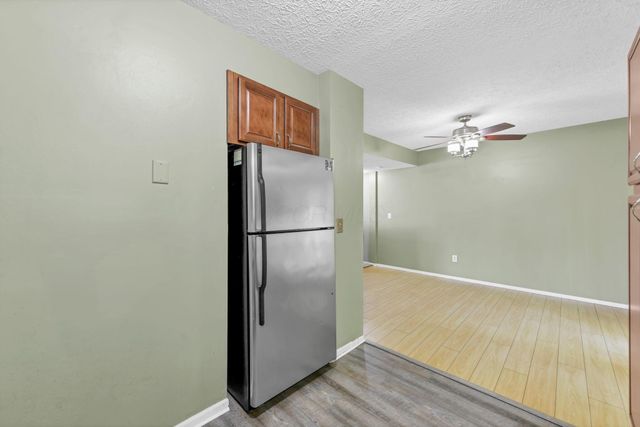 1372 Eastwick Way, Pickerington, OH 43147