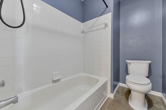 1372 Eastwick Way, Pickerington, OH 43147