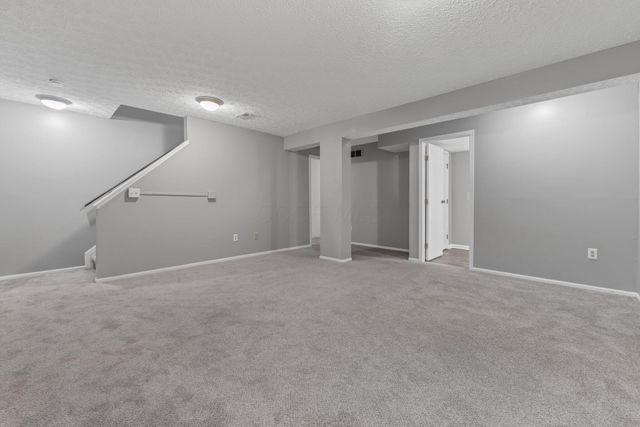 1372 Eastwick Way, Pickerington, OH 43147