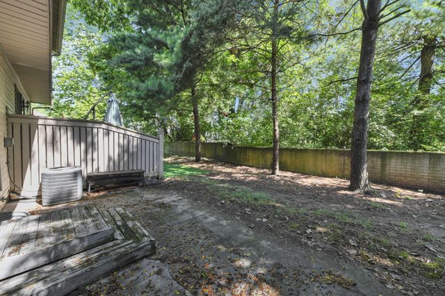 1372 Eastwick Way, Pickerington, OH 43147