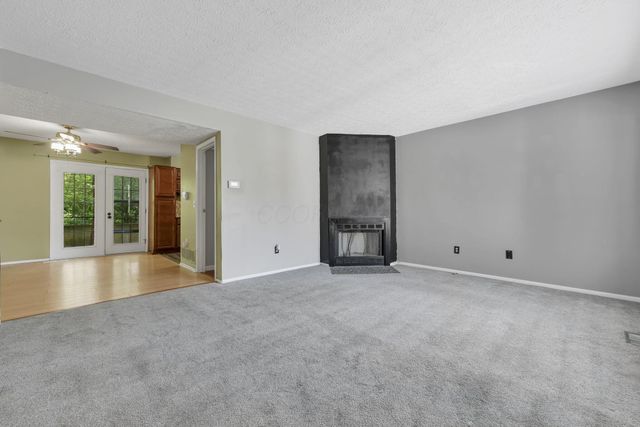 1372 Eastwick Way, Pickerington, OH 43147