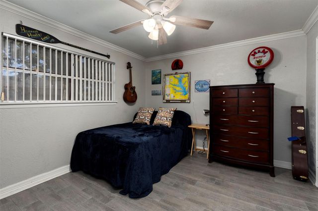 7034 Kingston Cove Lane, Willis, TX 77318