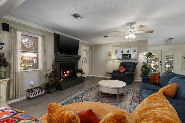 7034 Kingston Cove Lane, Willis, TX 77318