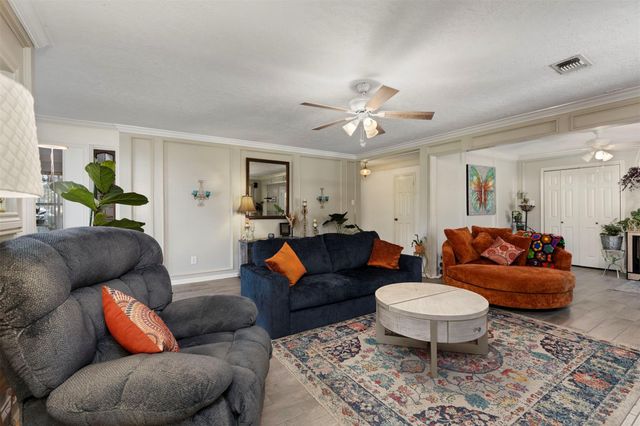 7034 Kingston Cove Lane, Willis, TX 77318