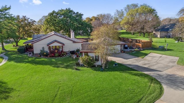 7034 Kingston Cove Lane, Willis, TX 77318