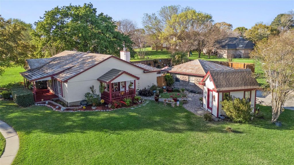 7034 Kingston Cove Lane, Willis, TX 77318