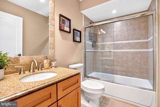 102 DICKINSON, Philadelphia, PA 19147