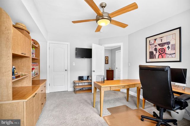 102 DICKINSON, Philadelphia, PA 19147
