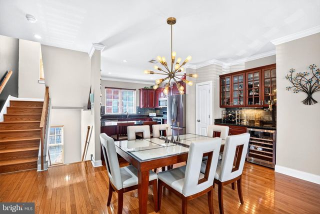 102 DICKINSON, Philadelphia, PA 19147