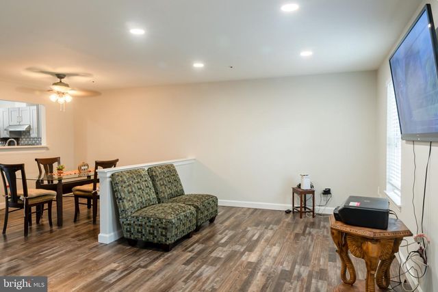 2955 HOBBLEBUSH CT, Lanham, MD 20706