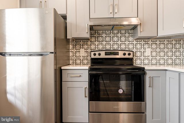 2955 HOBBLEBUSH CT, Lanham, MD 20706