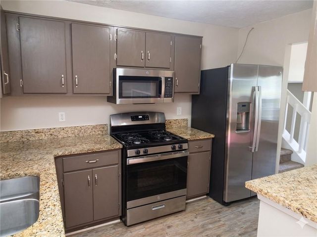 880 Highland Terrace NE, Marietta, GA 30066