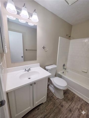 880 Highland Terrace NE, Marietta, GA 30066