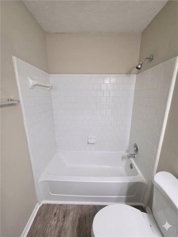 880 Highland Terrace NE, Marietta, GA 30066