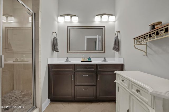 36 Beaumont Circle, Hampstead, NC 28443