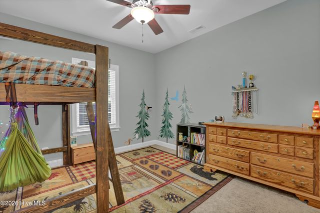 36 Beaumont Circle, Hampstead, NC 28443