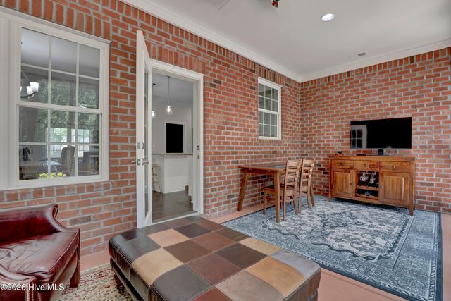 36 Beaumont Circle, Hampstead, NC 28443