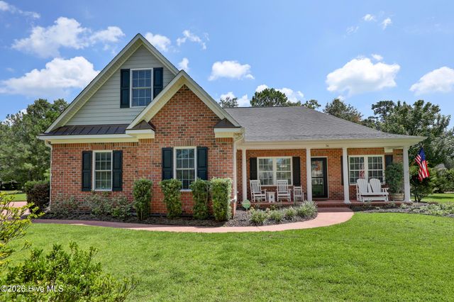 36 Beaumont Circle, Hampstead, NC 28443