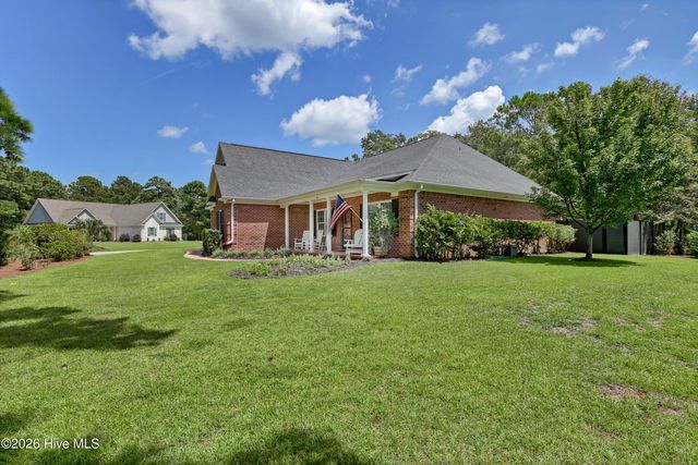 36 Beaumont Circle, Hampstead, NC 28443