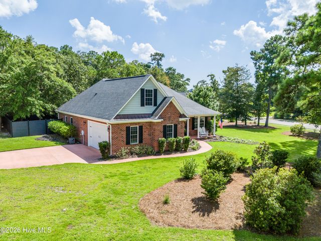 36 Beaumont Circle, Hampstead, NC 28443