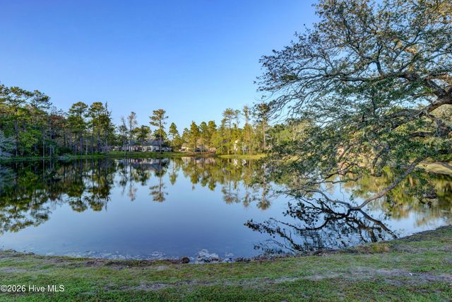 36 Beaumont Circle, Hampstead, NC 28443