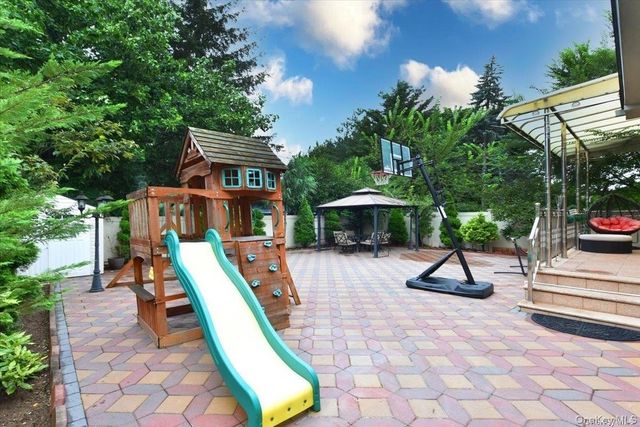 83-16 Edgerton Boulevard, Jamaica Estates, NY 11432