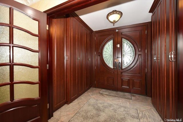 83-16 Edgerton Boulevard, Jamaica Estates, NY 11432