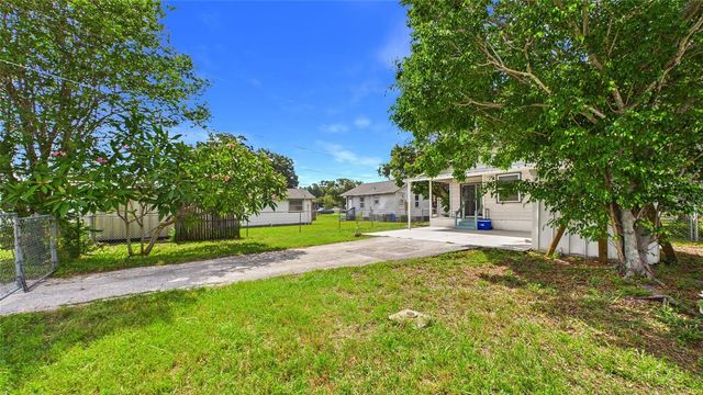 5457 72ND AVENUE N, Pinellas Park, FL 33781