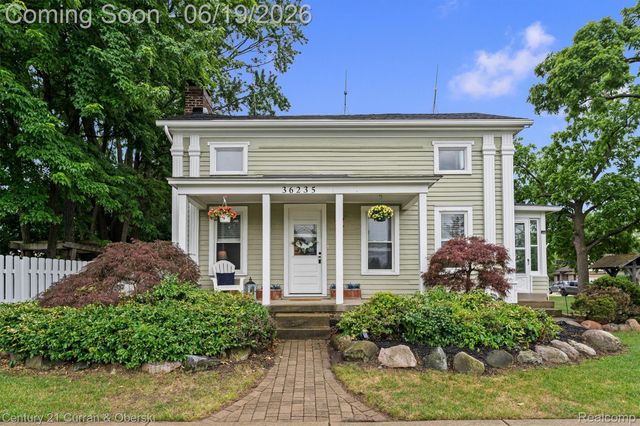 36235 7 Mile Road, Livonia, MI 48152