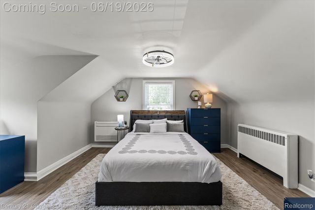 36235 7 Mile Road, Livonia, MI 48152