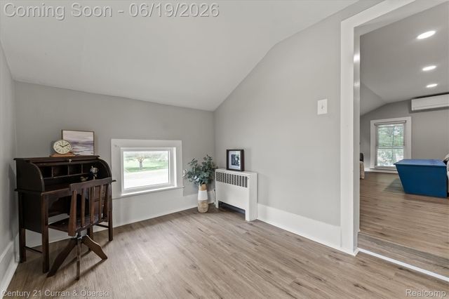 36235 7 Mile Road, Livonia, MI 48152