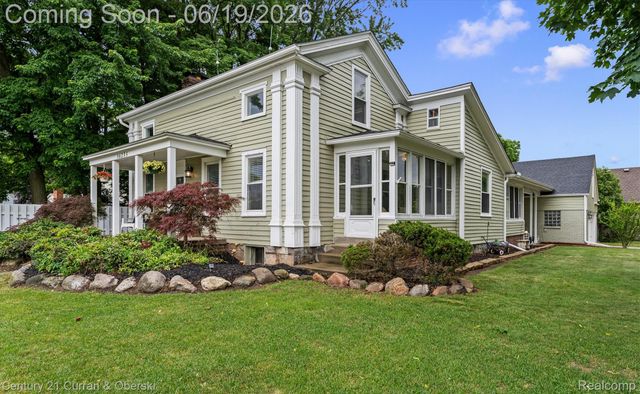 36235 7 Mile Road, Livonia, MI 48152