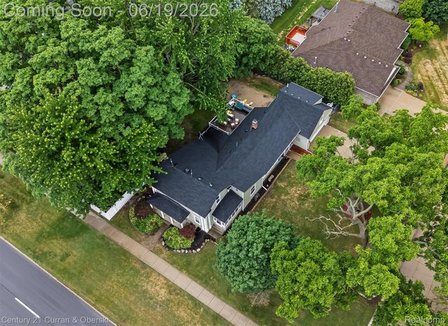 36235 7 Mile Road, Livonia, MI 48152