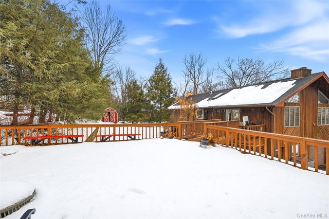 44 Birch Brook Road, Cortlandt Manor, NY 10567