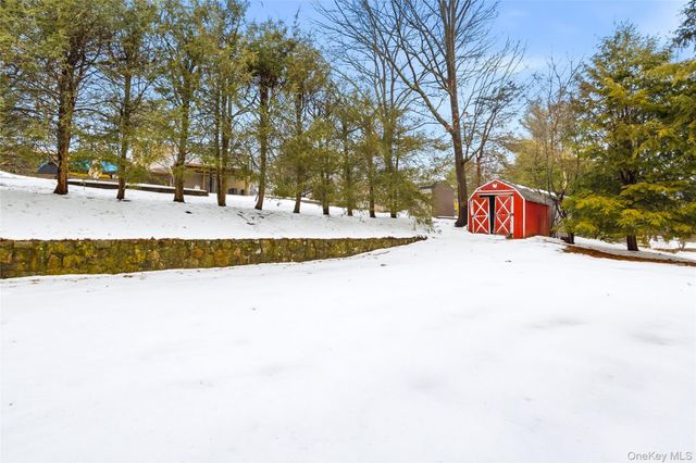 44 Birch Brook Road, Cortlandt Manor, NY 10567