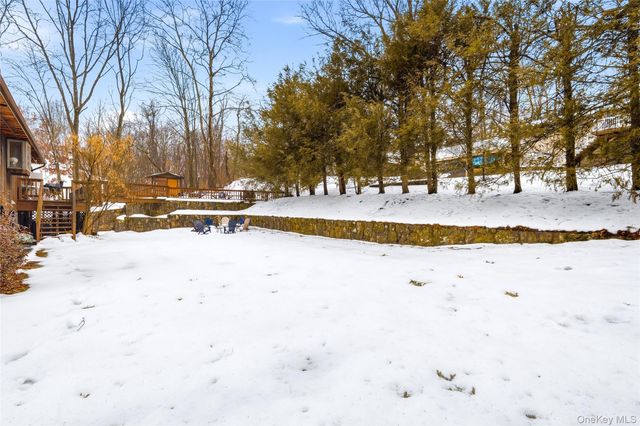 44 Birch Brook Road, Cortlandt Manor, NY 10567