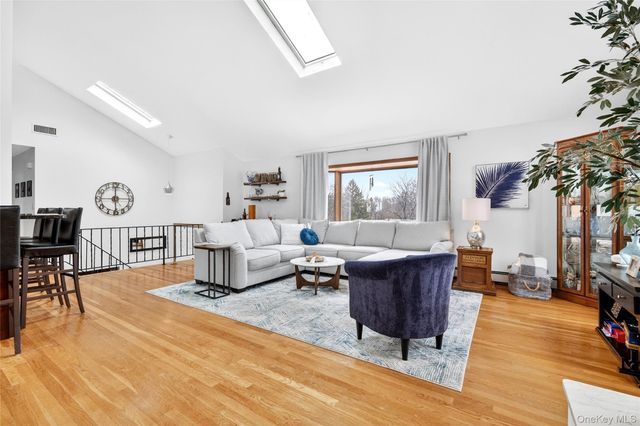 44 Birch Brook Road, Cortlandt Manor, NY 10567