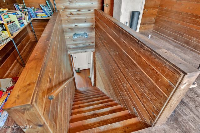 104 School Rd, Hope, ID 83836