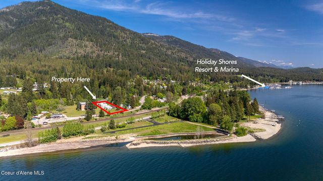 104 School Rd, Hope, ID 83836