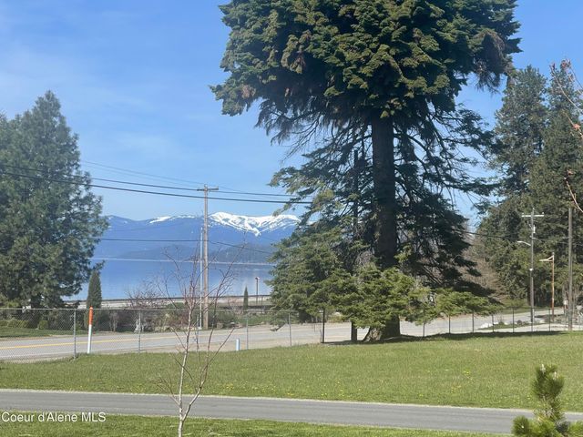 104 School Rd, Hope, ID 83836
