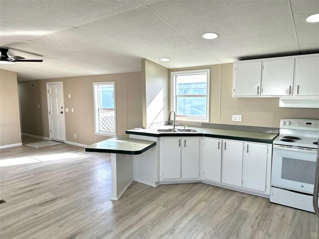 4602 Durant Ave, Deer Park, TX 77536